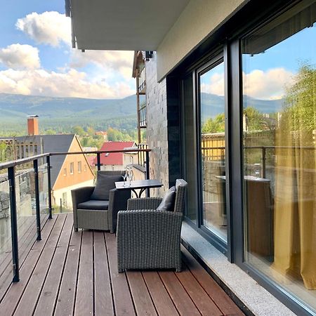 Sunn Aparthotel シクラルスカ・ポレンバ エクステリア 写真