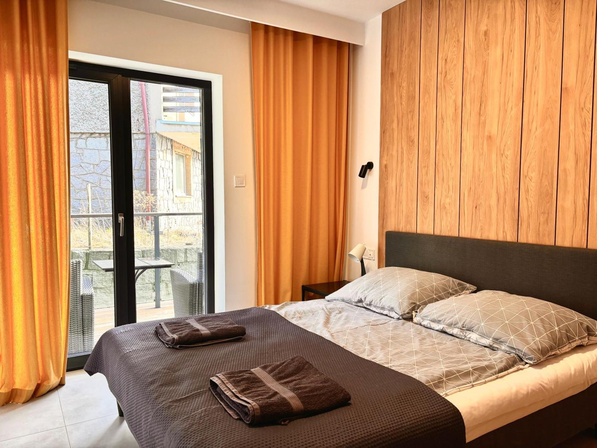 Sunn Aparthotel シクラルスカ・ポレンバ エクステリア 写真